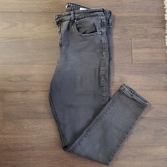 Levi's 721 High Rise Skinny Size 32 - Picture 1 of 5